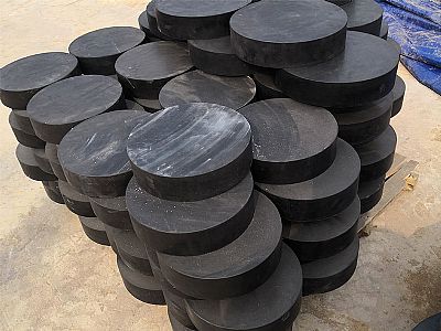澄江市板式橡胶支座由若干层橡胶片与薄钢板经加压硫化